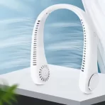 Beli ventilator sa sitnim otvorima na njemu za protok vazduha