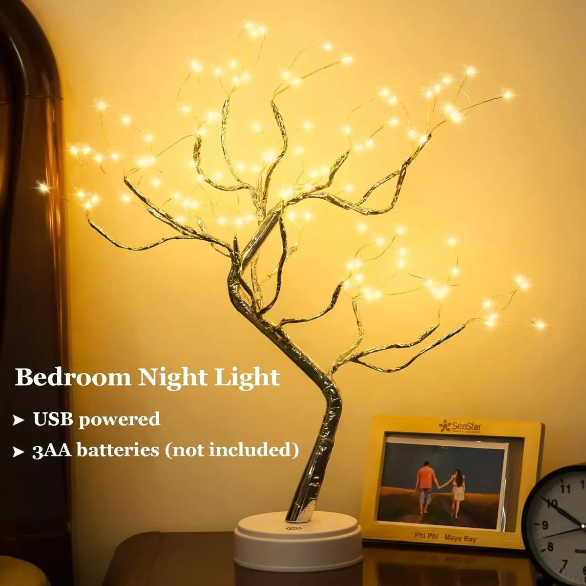 LED Bonsai Drvo Lampa sa 108 Svetala – Dekorativna Stona Lampa za Praznike, Spavaću Sobi i Dnevni Boravak (USB/Baterije) - Slika 2