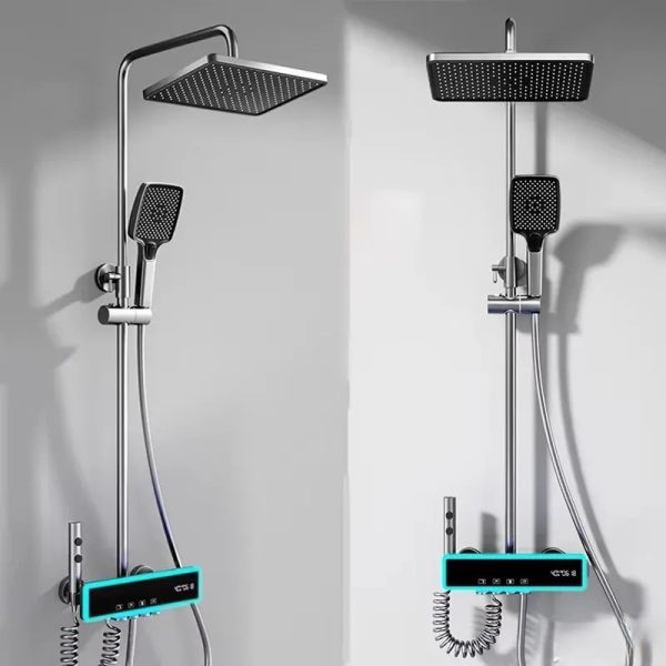 Elegantna baterija postavnjena u kupatilu