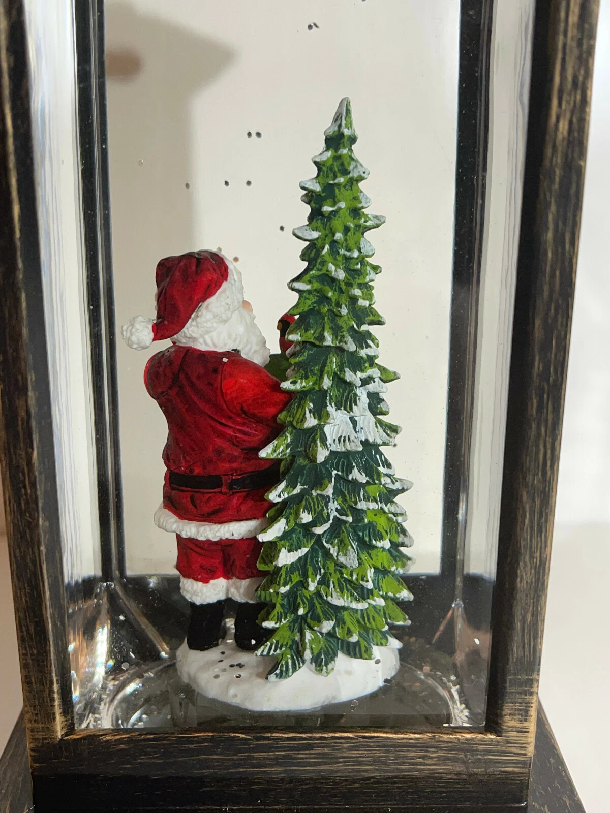 3 LED dekorativni novogodišnji fenjer sa muzikom – svetleći praznični ukras za dom - Slika 2