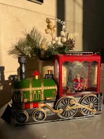 Novogodišnja lokomotiva sa Deda Mrazom i irvasima – dekorativni ukras sa muzikom i svetlom - Slika 3