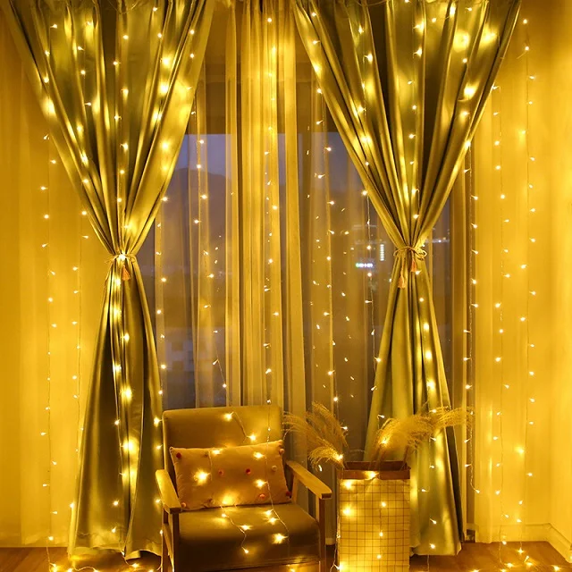 main-image-1 LED svetleća zavesa 300 LED toplo bela – vodootporna dekoracija sa 8 režima treperenja (3x3m) - Slika 4