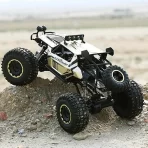 1:8 RC Rock Climber 4x4 – Veliki Električni Off-Road Kamion sa Svetlima - Slika 3