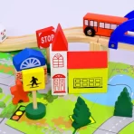 Drvena železnica – edukativna Montessori igračka za decu - Slika 5