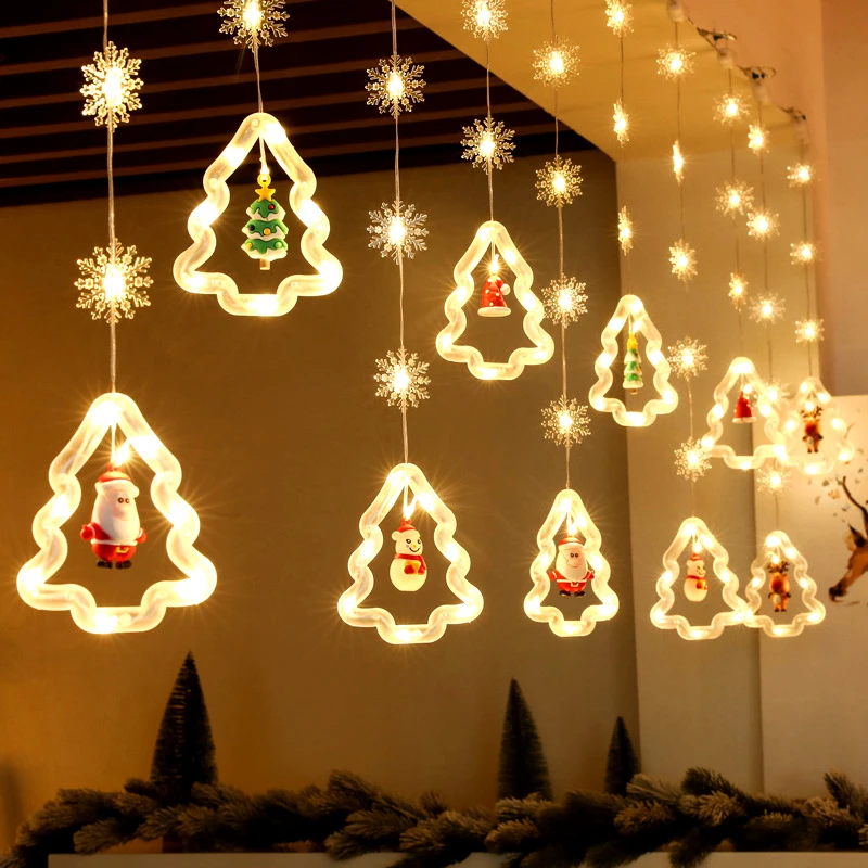 main-image-5 Božićna LED zavesa postavljena u sobi
