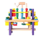 Multifunkcionalna drvena radionica za decu sa alatom i delovima.