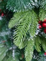 Novogodišnja jelka sa bobicama – Elegantna praznična dekoracija za dom i proslave M8 - Slika 3