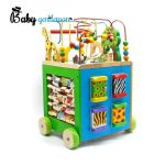 Drvena edukativna guralica za bebe – hodalica sa aktivnostima (busy board)