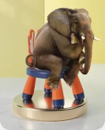 Moderna Plastična Dečija Stolica – Podesiva, Udobna i Bezbedna - Slika 2