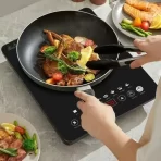 Indukciona ploča sa touch kontrolom – kompaktni pametni kuhinjski uređaj - Slika 2