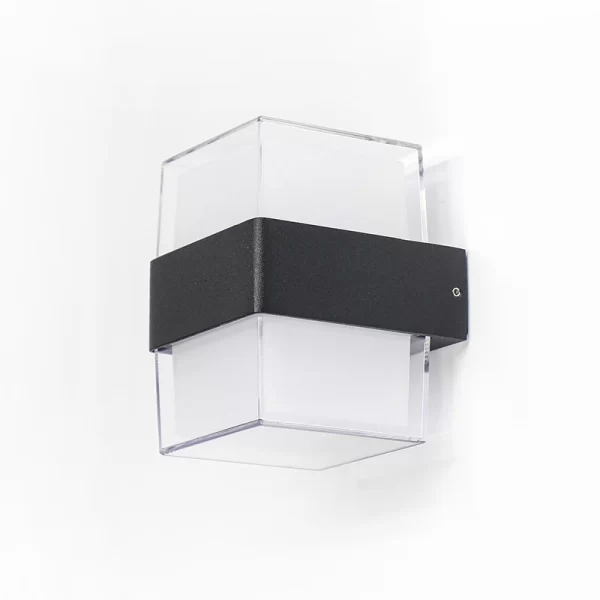 Akrilna LED zidna lampa