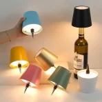 LED stona lampa na dodir