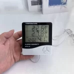 Digitalni termometar i merač vlažnosti